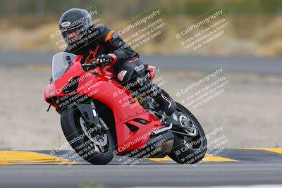 media/Jan-15-2023-SoCal Trackdays (Sun) [[c1237a034a]]/Turn 3 (1115am)/